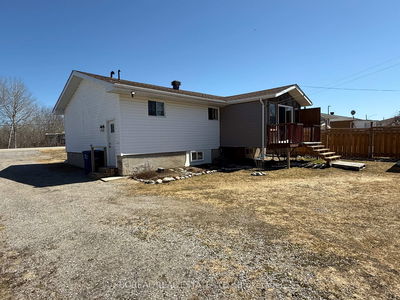 50 Dupont St, Smooth Rock Falls - SRF image-0-3