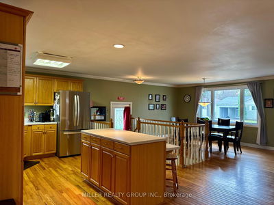 245 Pine St, Temiskaming Shores - New Liskeard image-0-4