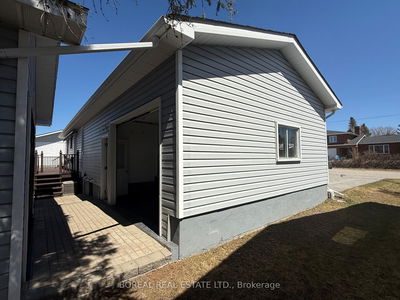 407 Fourteenth Ave, Cochrane - Cochrane image-0-4
