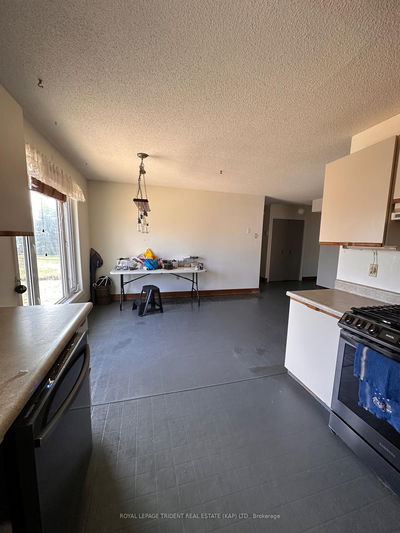 23 Kennedy Ave, Kapuskasing - Kapuskasing image-0-4