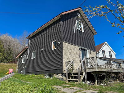 500 Lakeshore Rd, Temiskaming Shores -  image-0-1