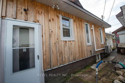 19 Dwyer Ave, Timmins - SCH - Main Area image-0-1