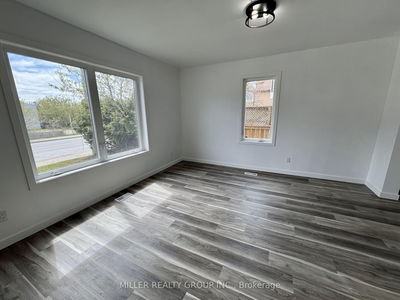 54 Lakeshore Rd, Temiskaming Shores - New Liskeard image-0-4