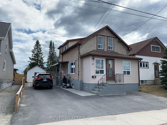 37 Wende Avenue