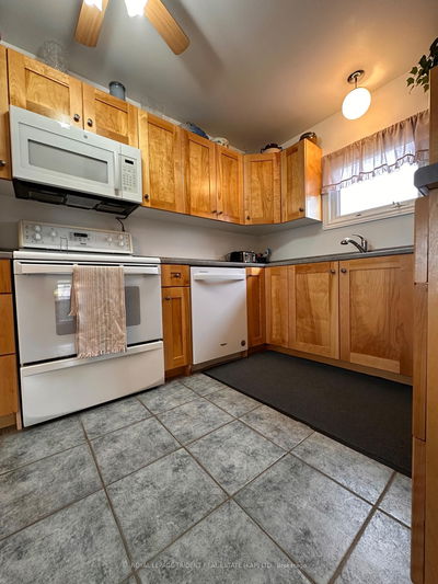 26 St. Patrick St, Kapuskasing - Kapuskasing image-0-4