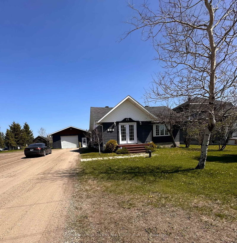 306 Government Rd, Val Rita-Harty -  image-0-0