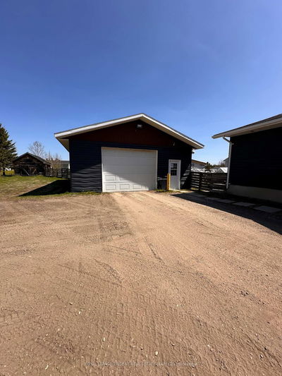 306 Government Rd, Val Rita-Harty -  image-0-2