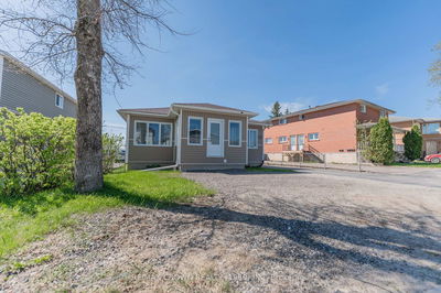 40 Cedar St, Kapuskasing - Kapuskasing image-0-1