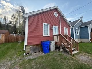 9 Prospectors St, Timmins - SCH - Gold Centre image-0-1