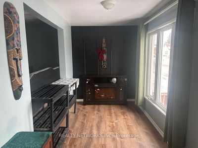 319 Maple St, Timmins - TS - SE image-0-1