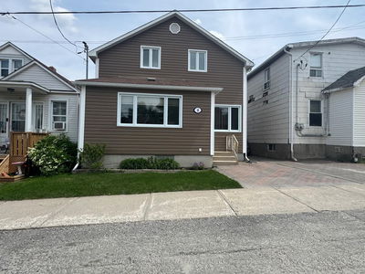13 Vipond Rd, Timmins - SCH - Main Area image-0-1