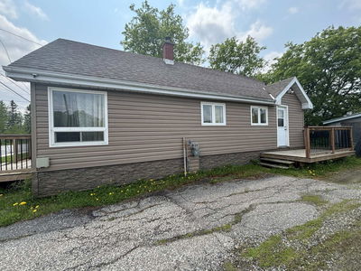 12 Evans Ave, Timmins - SP - Main Area image-0-2