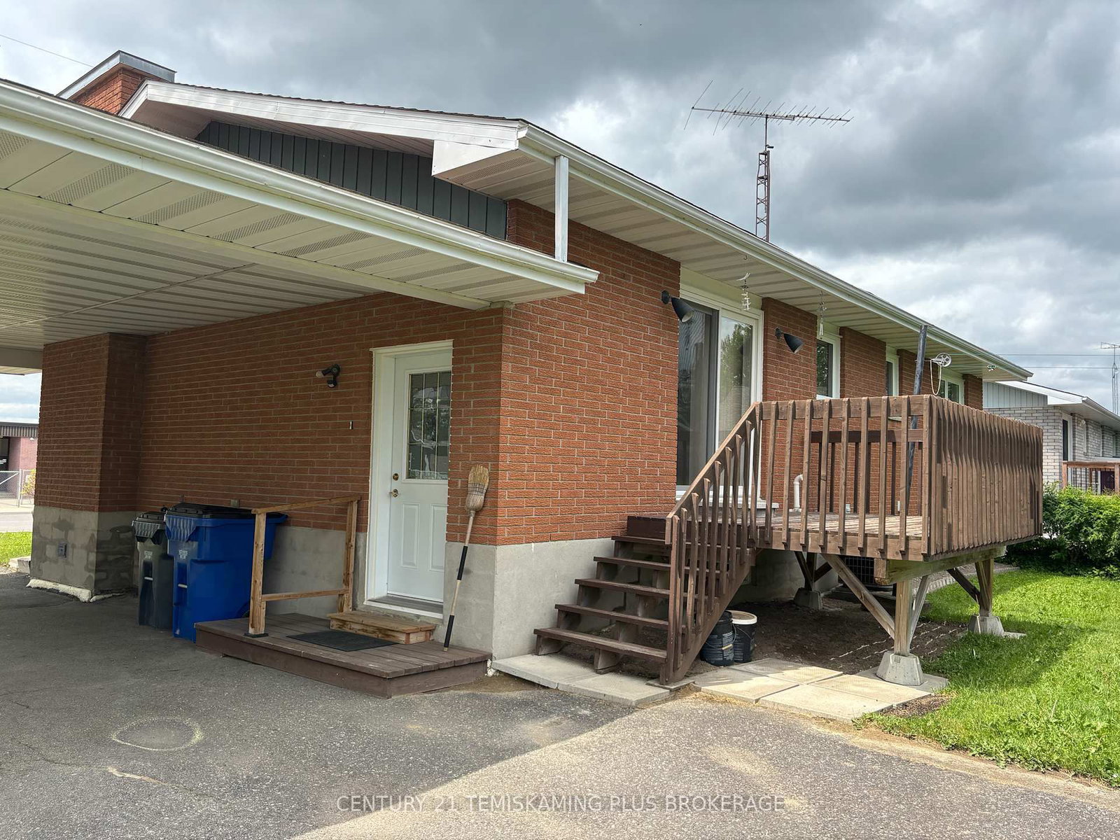 Listing Image 28