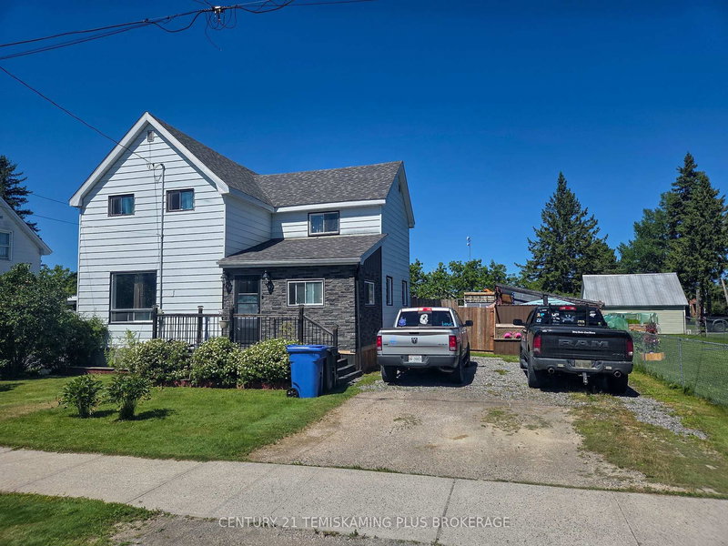 home for sale on 45 6th Avenue