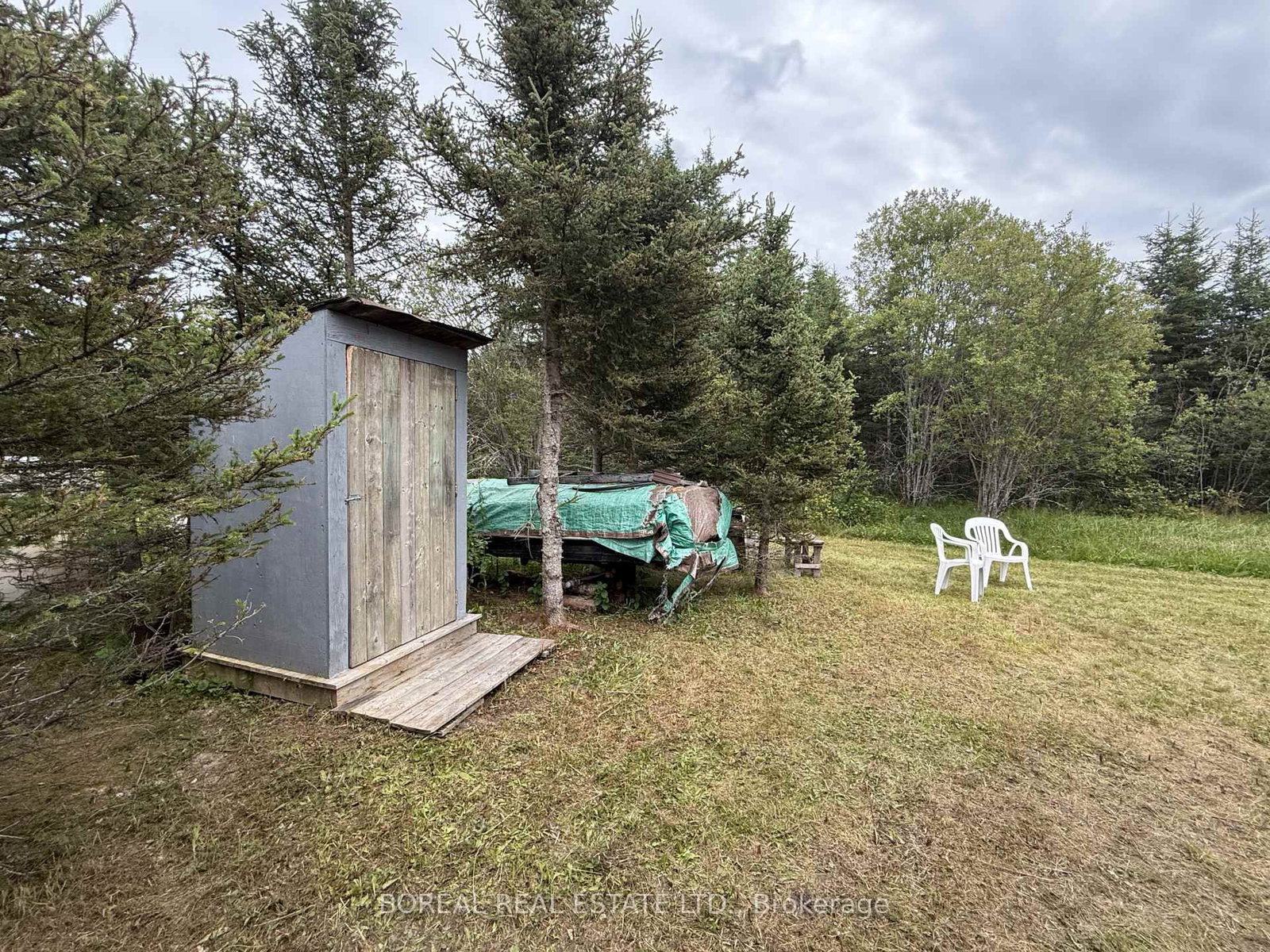 Listing Image 11