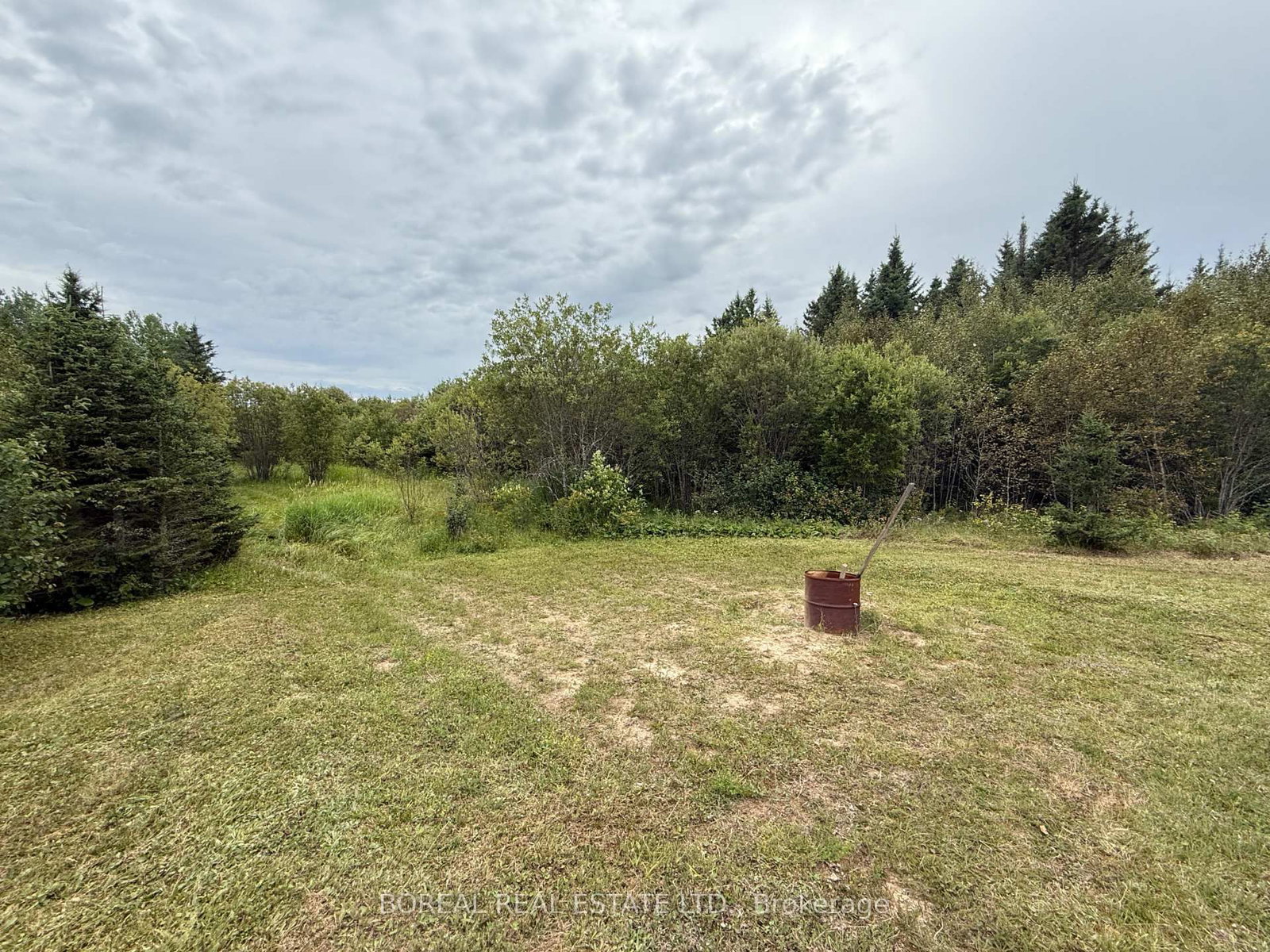 Listing Image 16