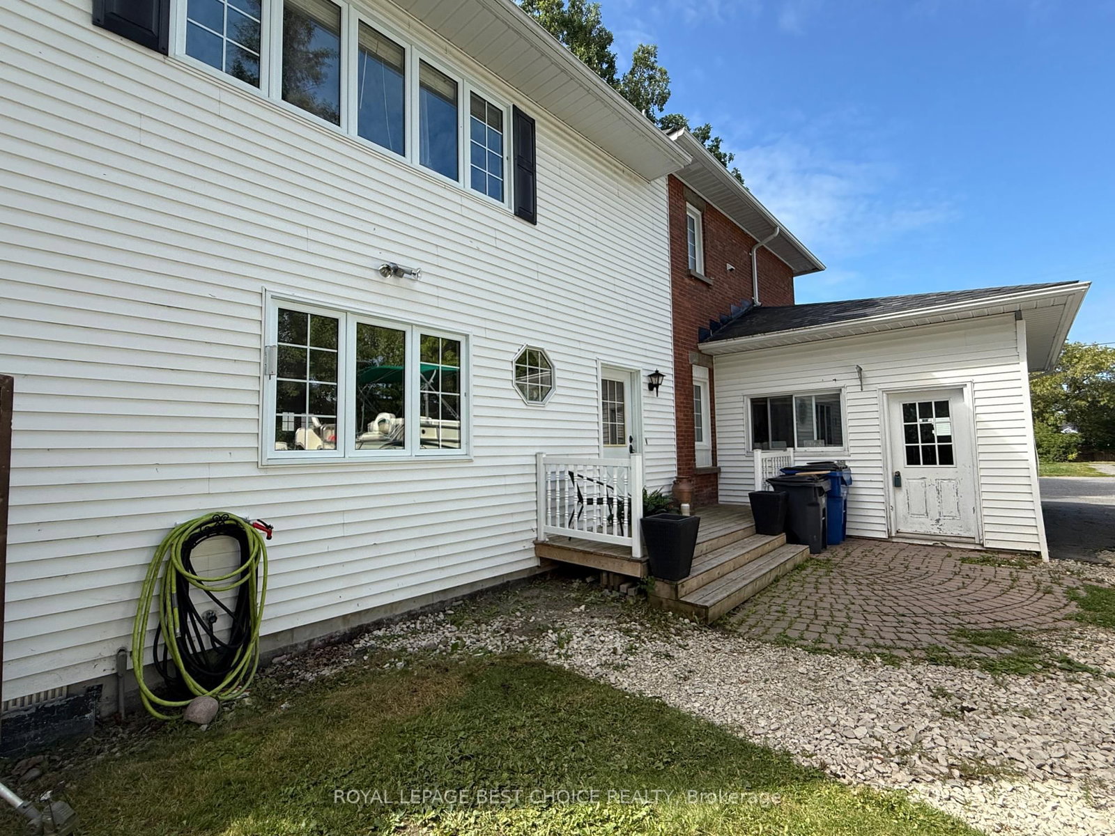 Listing Image 5