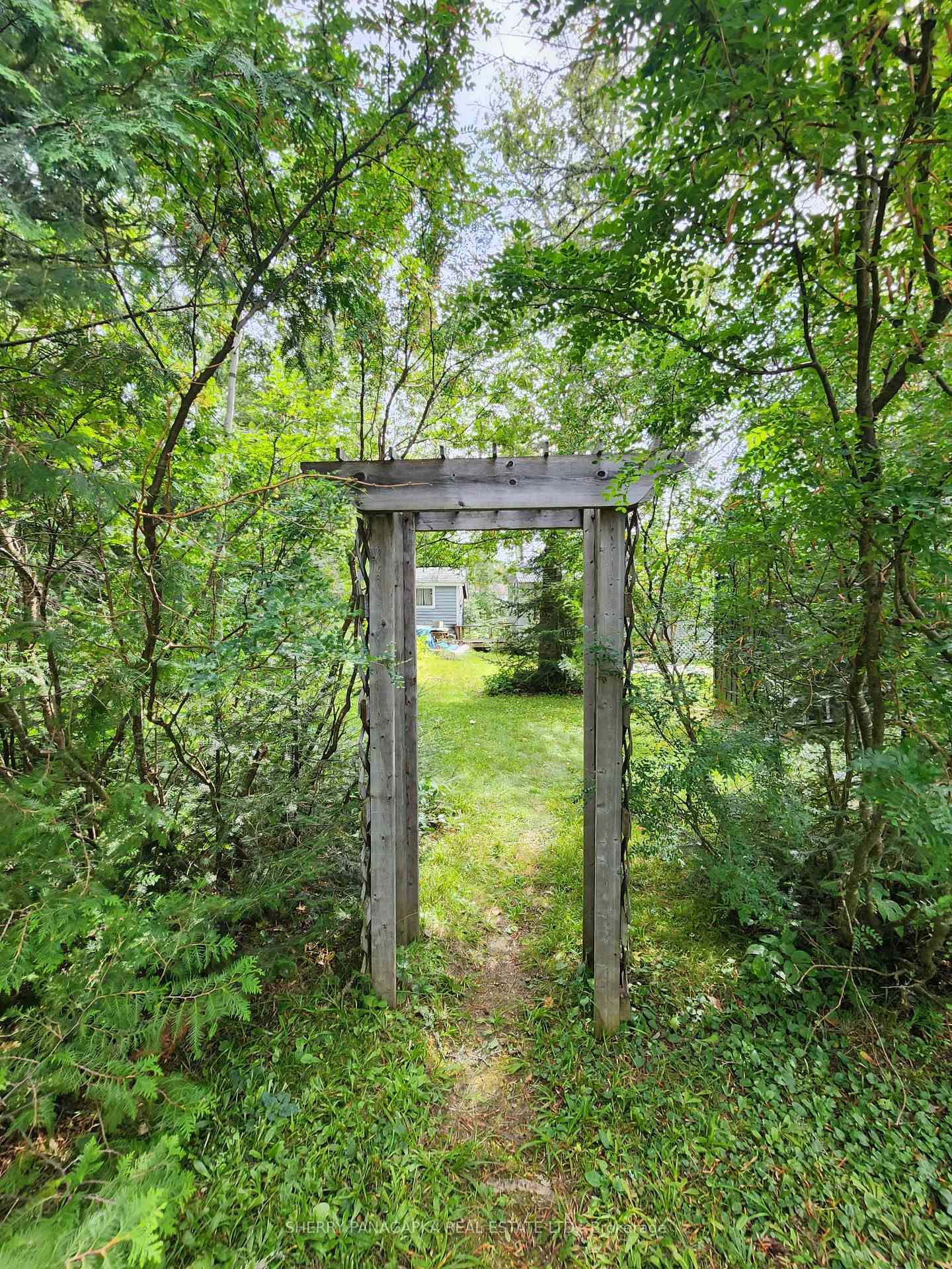 Listing Image 26