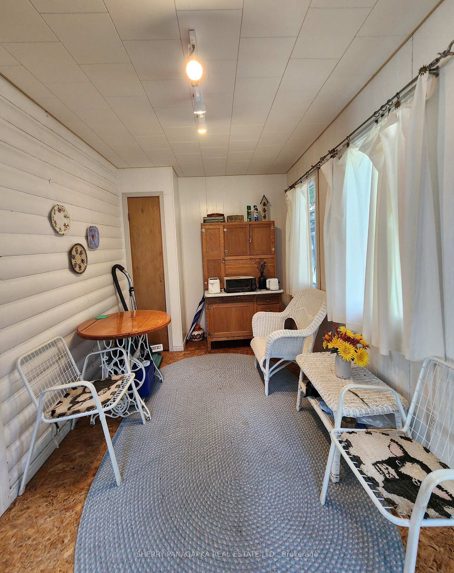 Listing Image 31
