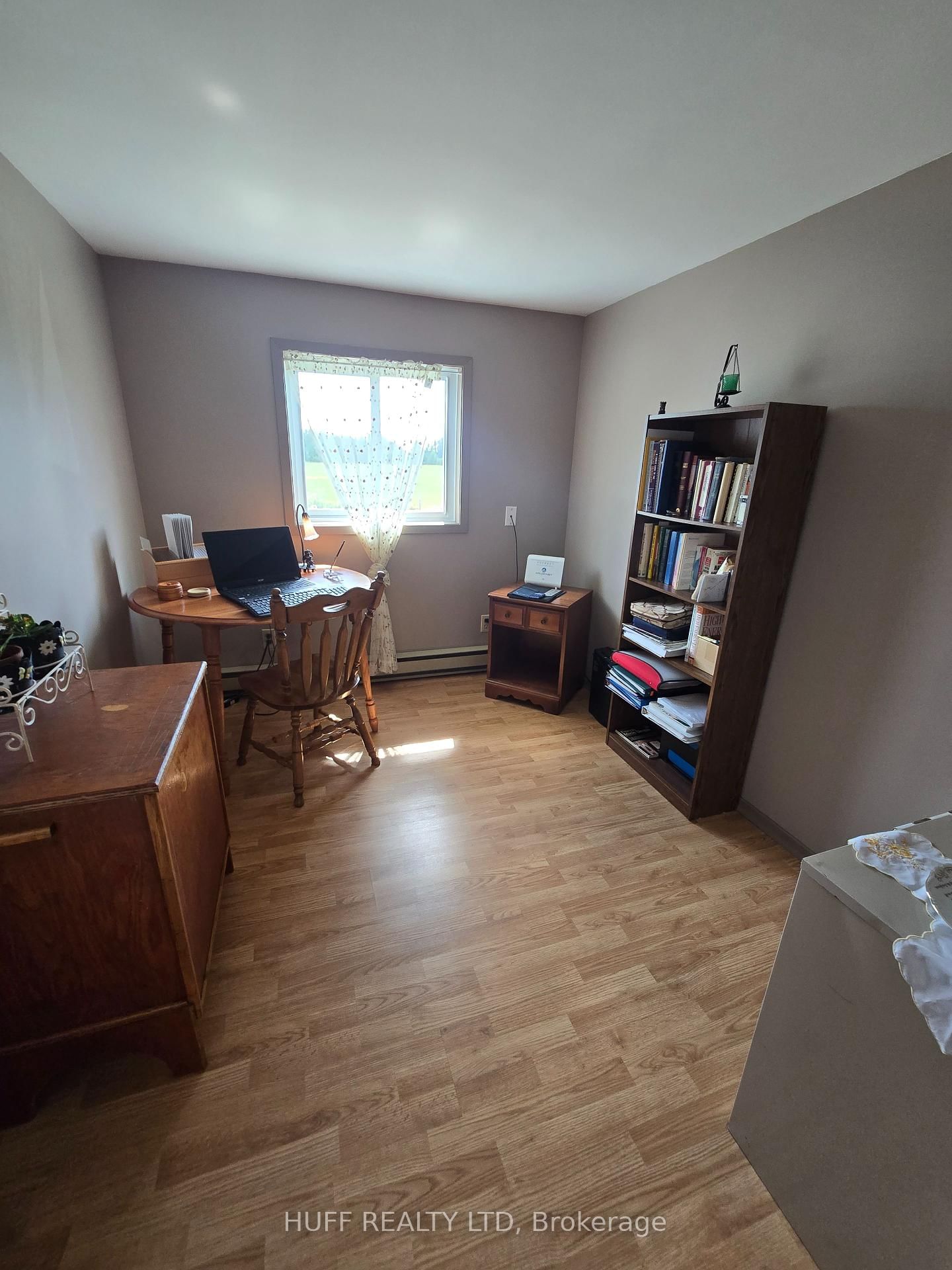 Listing Image 25