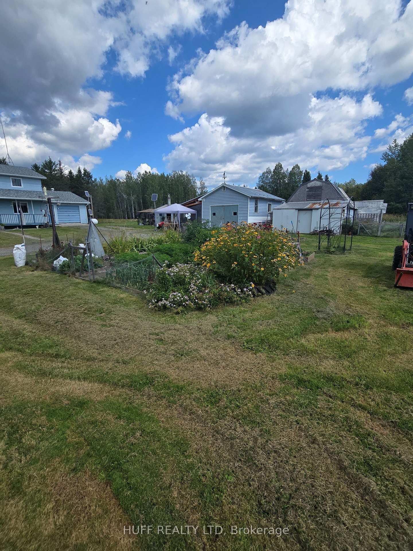 Listing Image 7