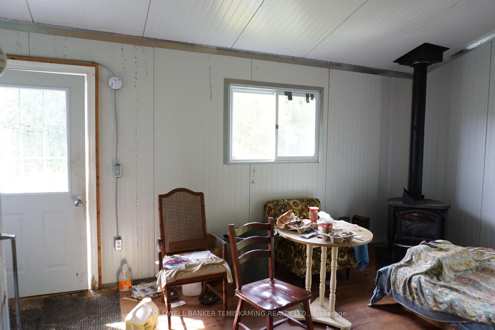 Listing Image 10
