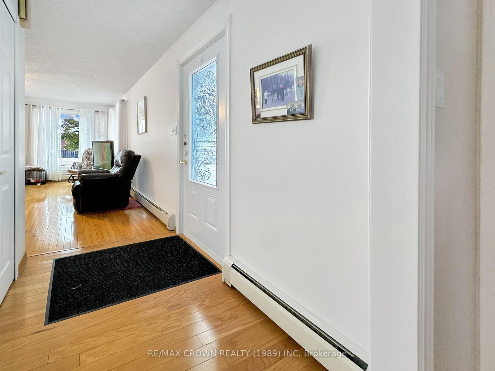 Listing Image 17