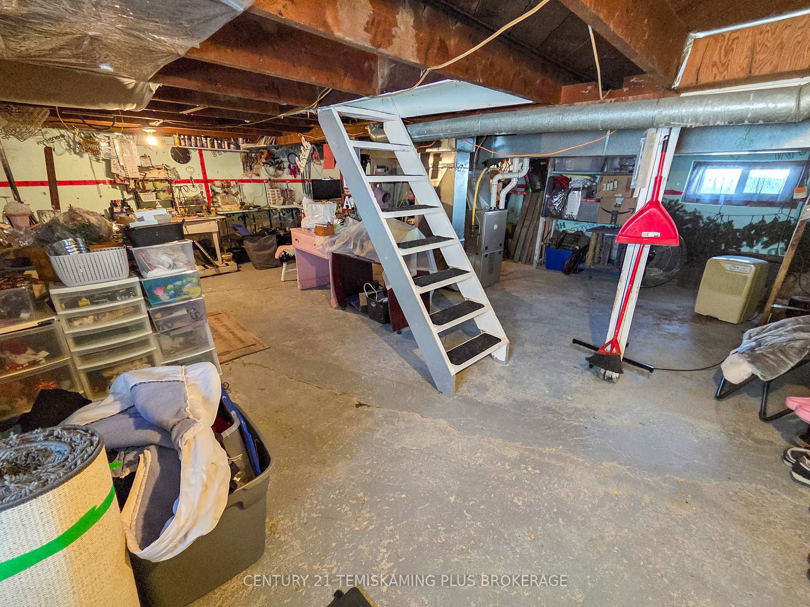 Listing Image 16