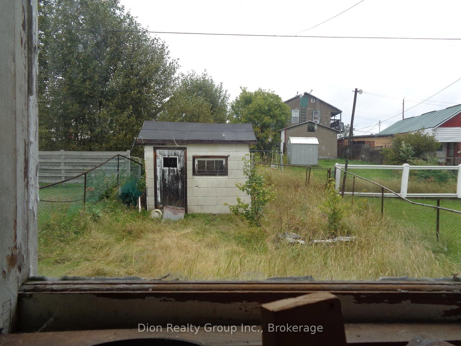 Listing Image 8