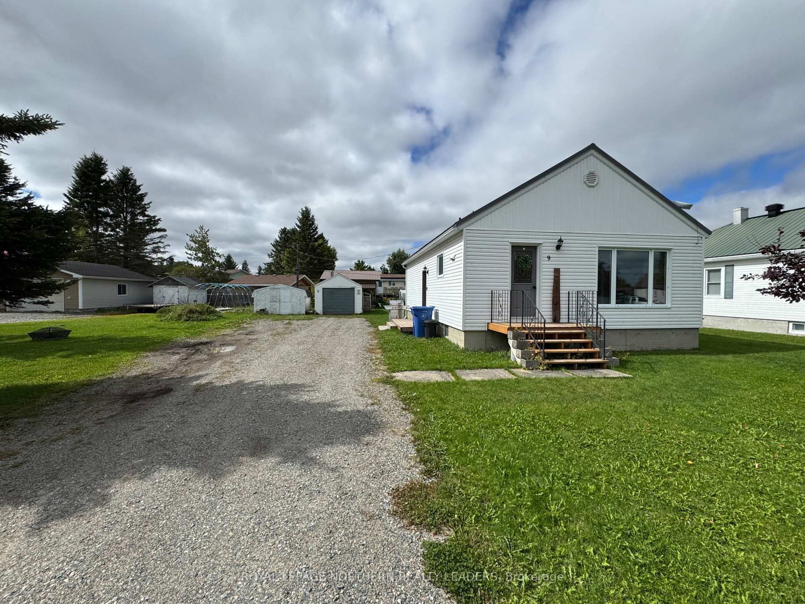 Listing Image 2
