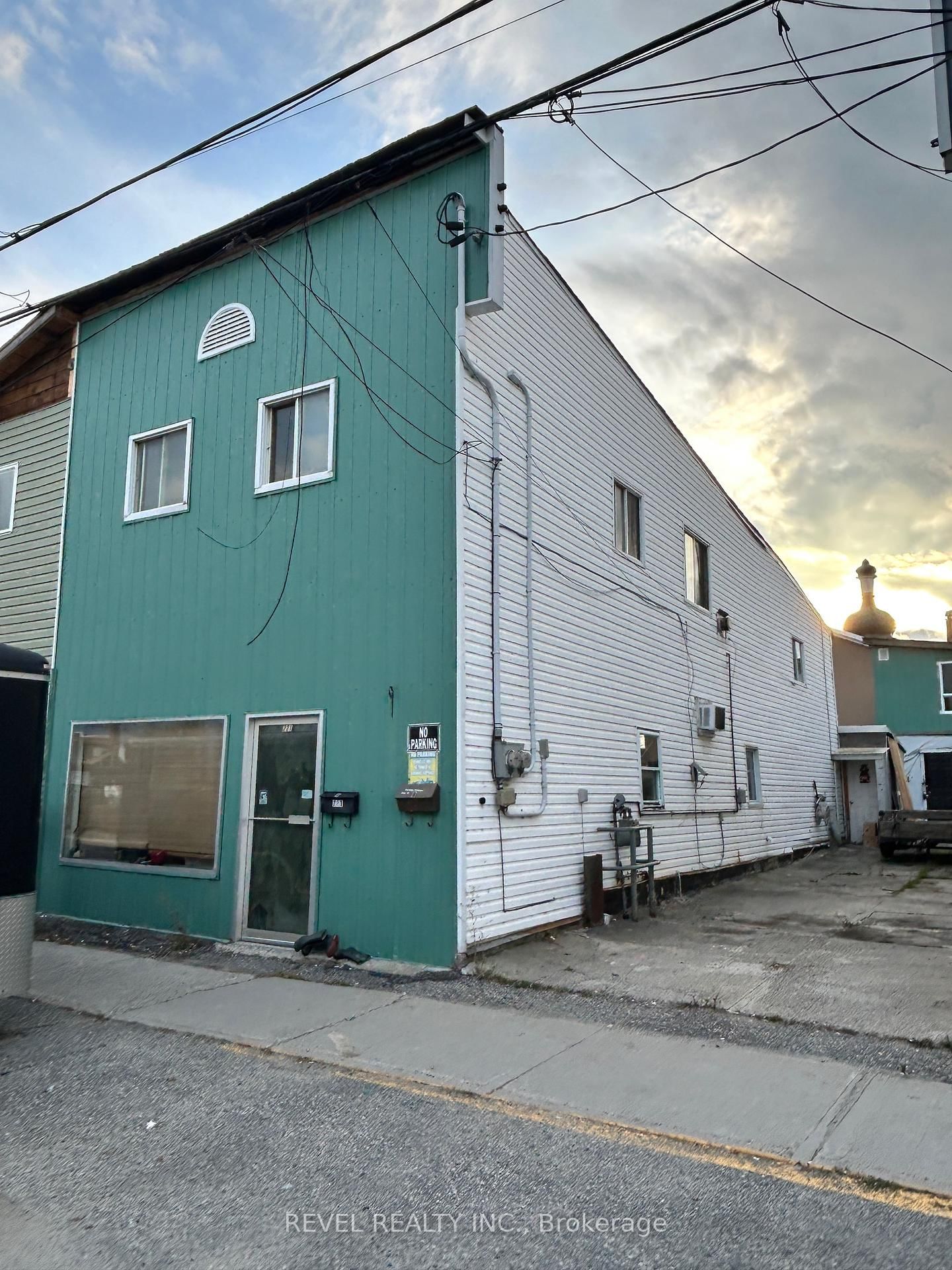 Listing Image 2