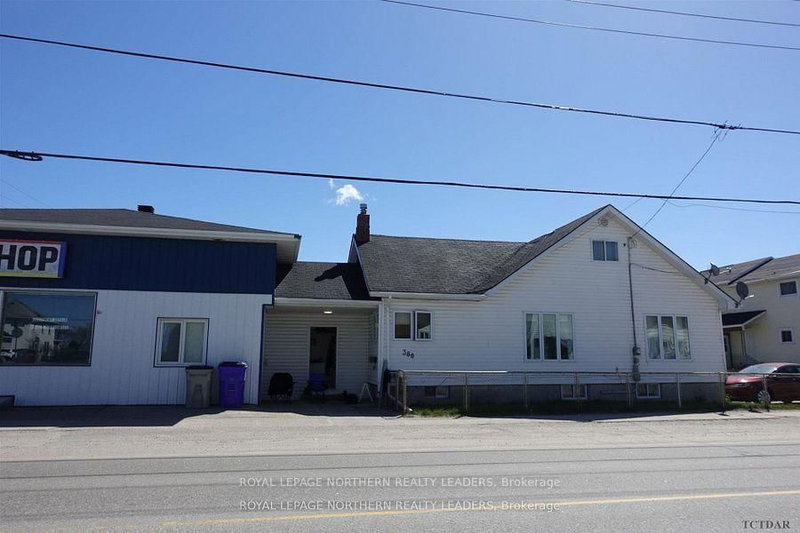 372-380 Pine St S, Timmins, P4N 2L3 | Image 3