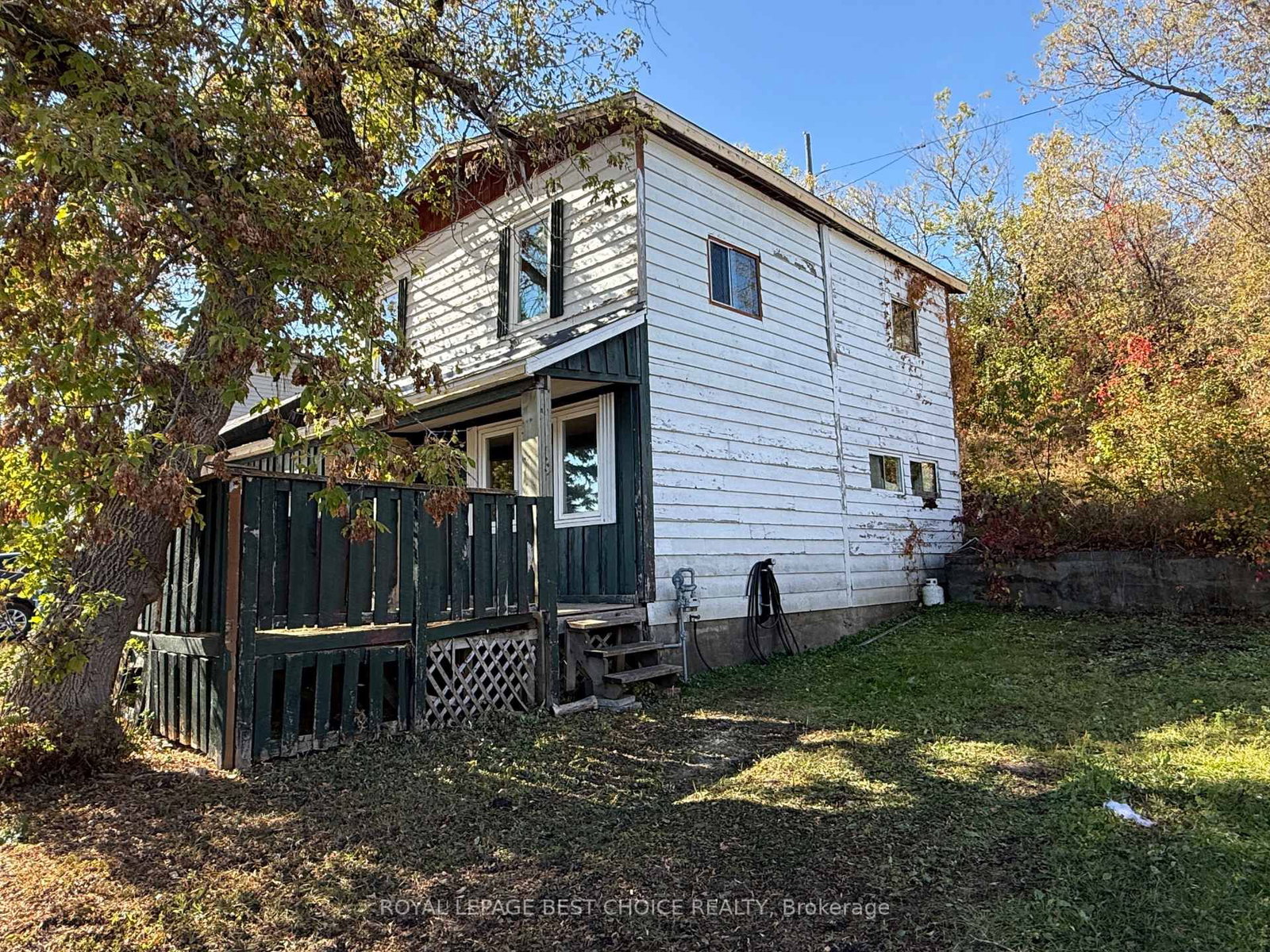 Listing Image 7