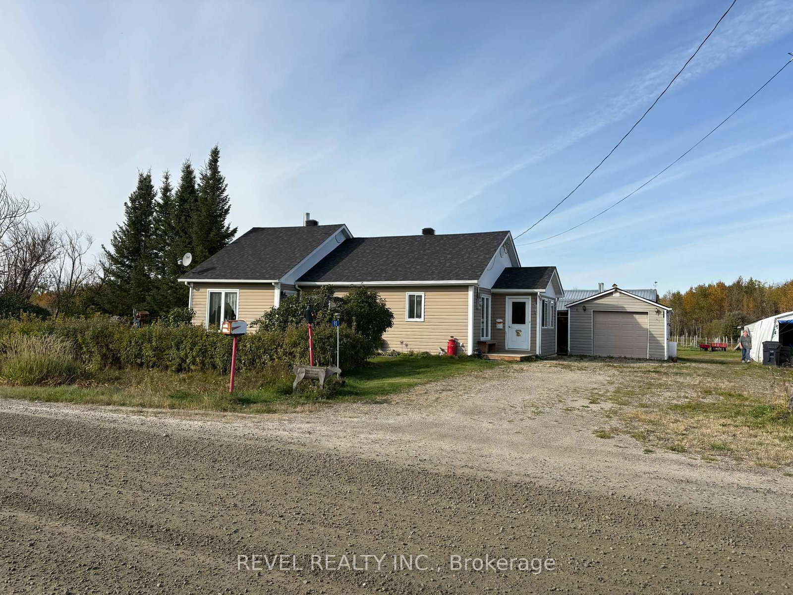 Listing Image 3