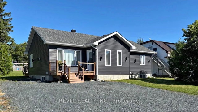 172 Thirteenth Avenue