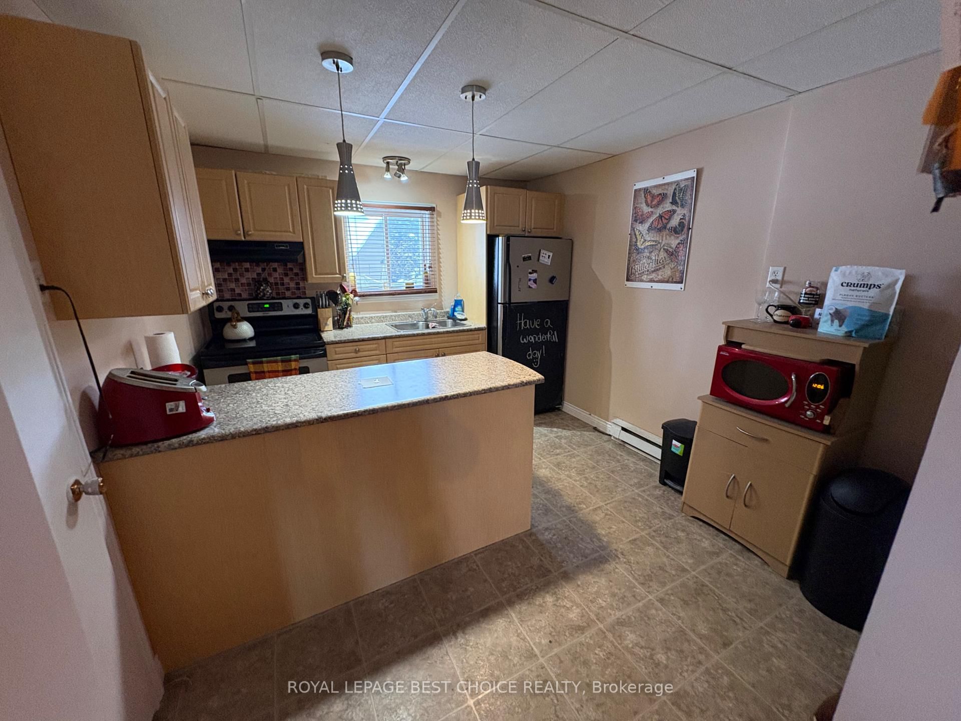 86 Dymond Crescent
