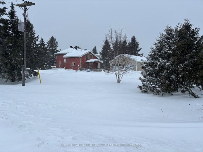 2343 Genier Rd, Cochrane, P0L 1C0 | Image 3