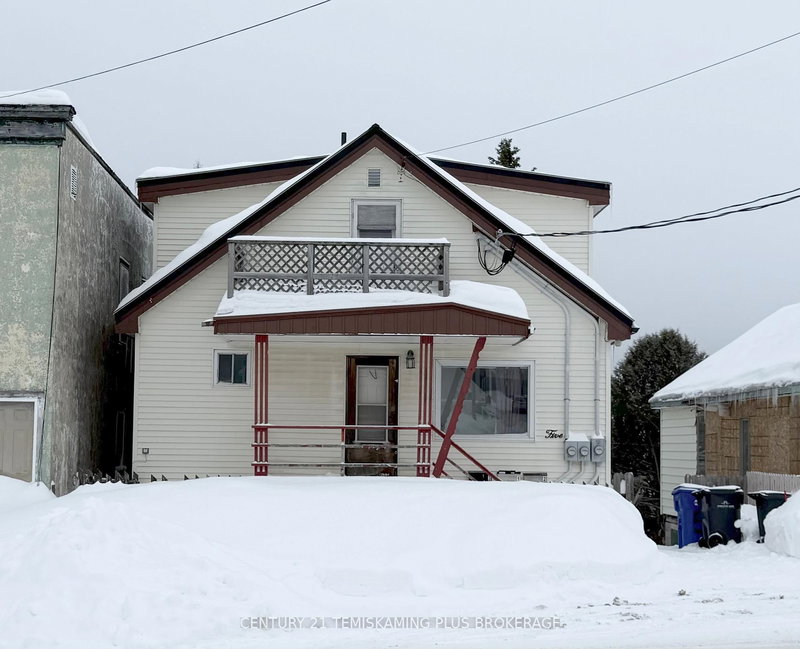 home for sale on 5 McKelvie Avenue