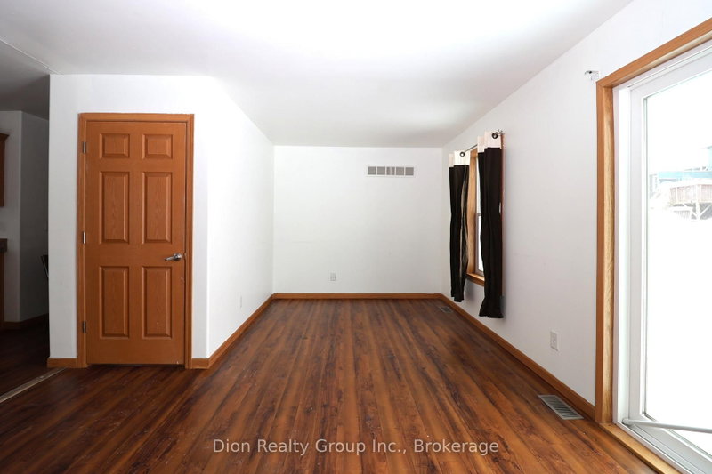 29 Allen Avenue
