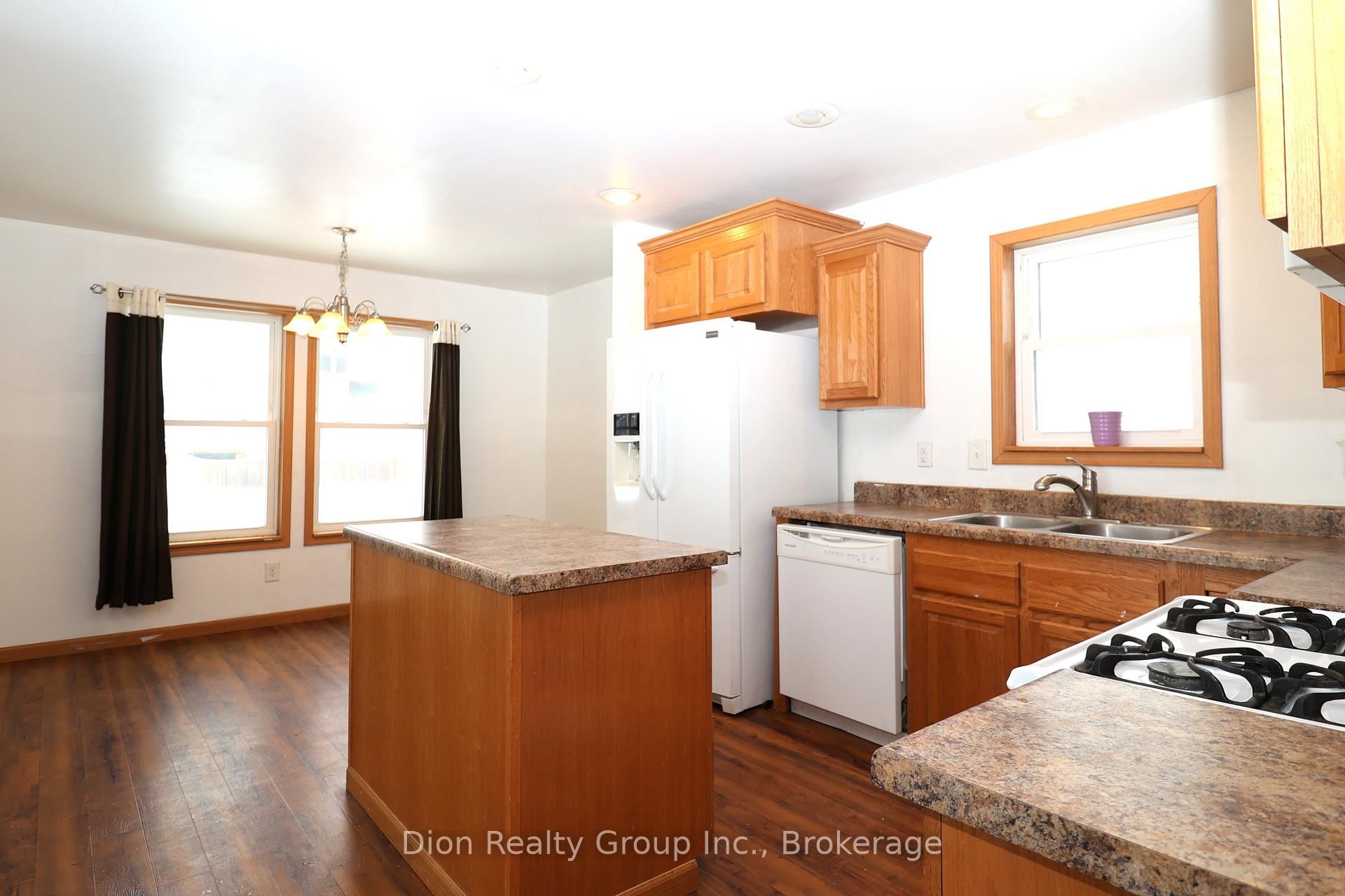 29 Allen Avenue