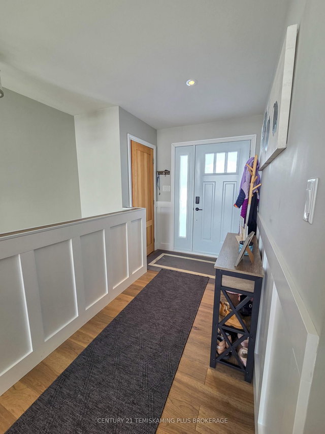 24 St. Joseph Boulevard