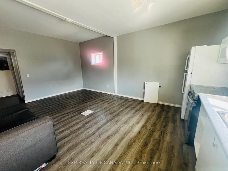 270 Kirby Ave, Timmins, P4N 1K4 | Image 3