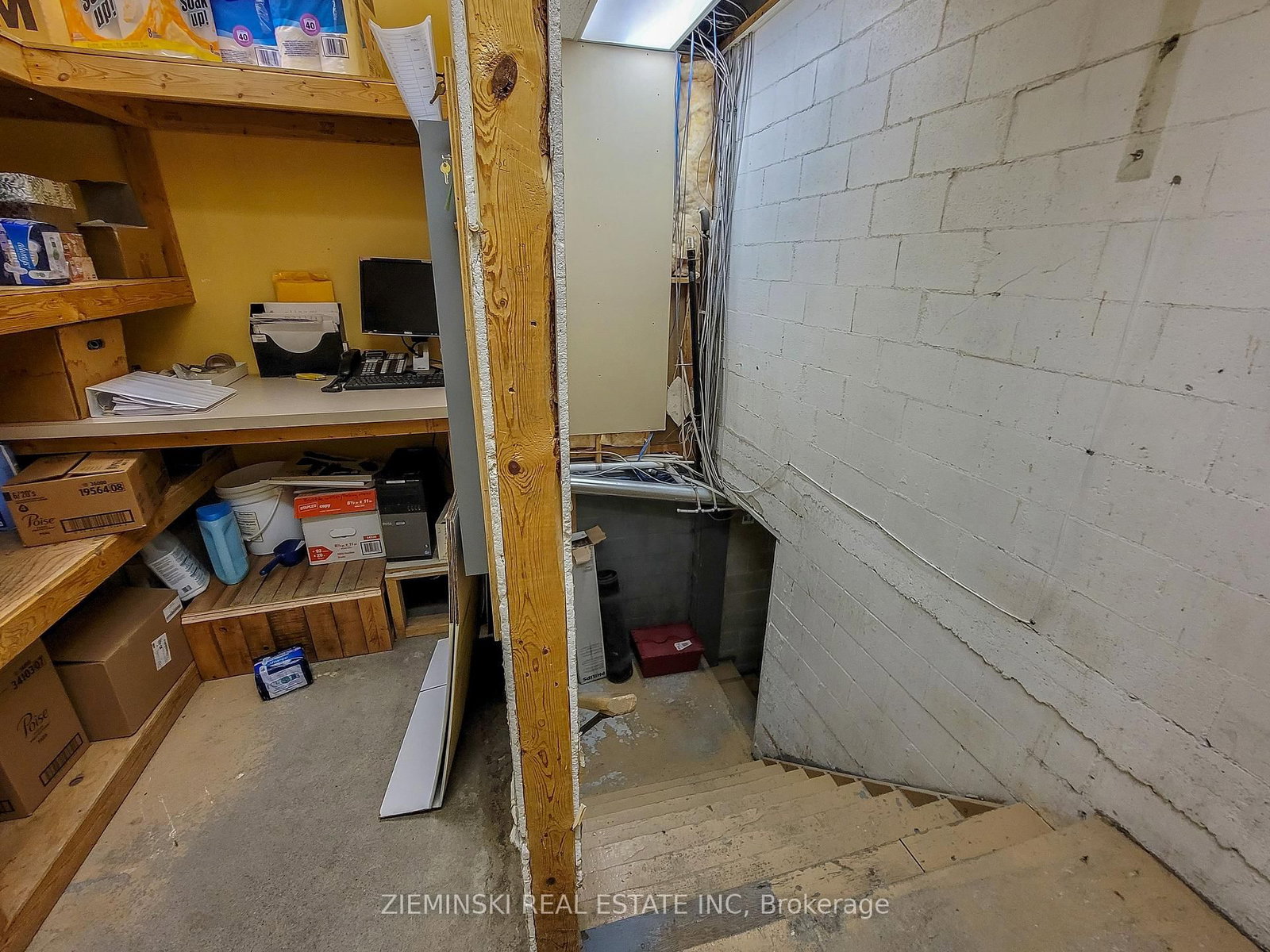 190 Main Street - Photo 13