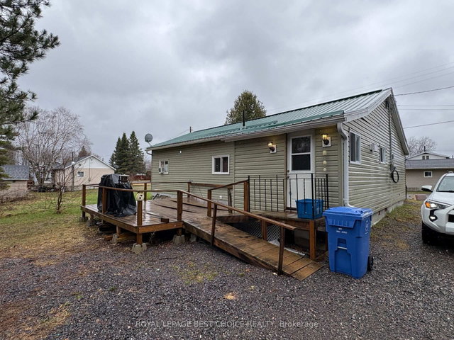 57 Hillview Street