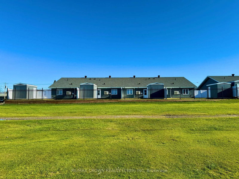 24 Golf Street