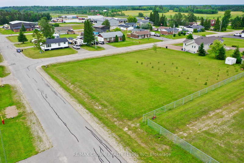 Val Rita-Harty - 11 Grenier Ave, Kapuskasing, P0L 2G0 | Image 2