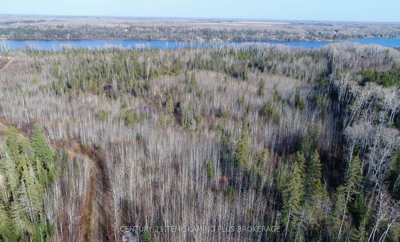 Lot 11 Con 4, Long Lake