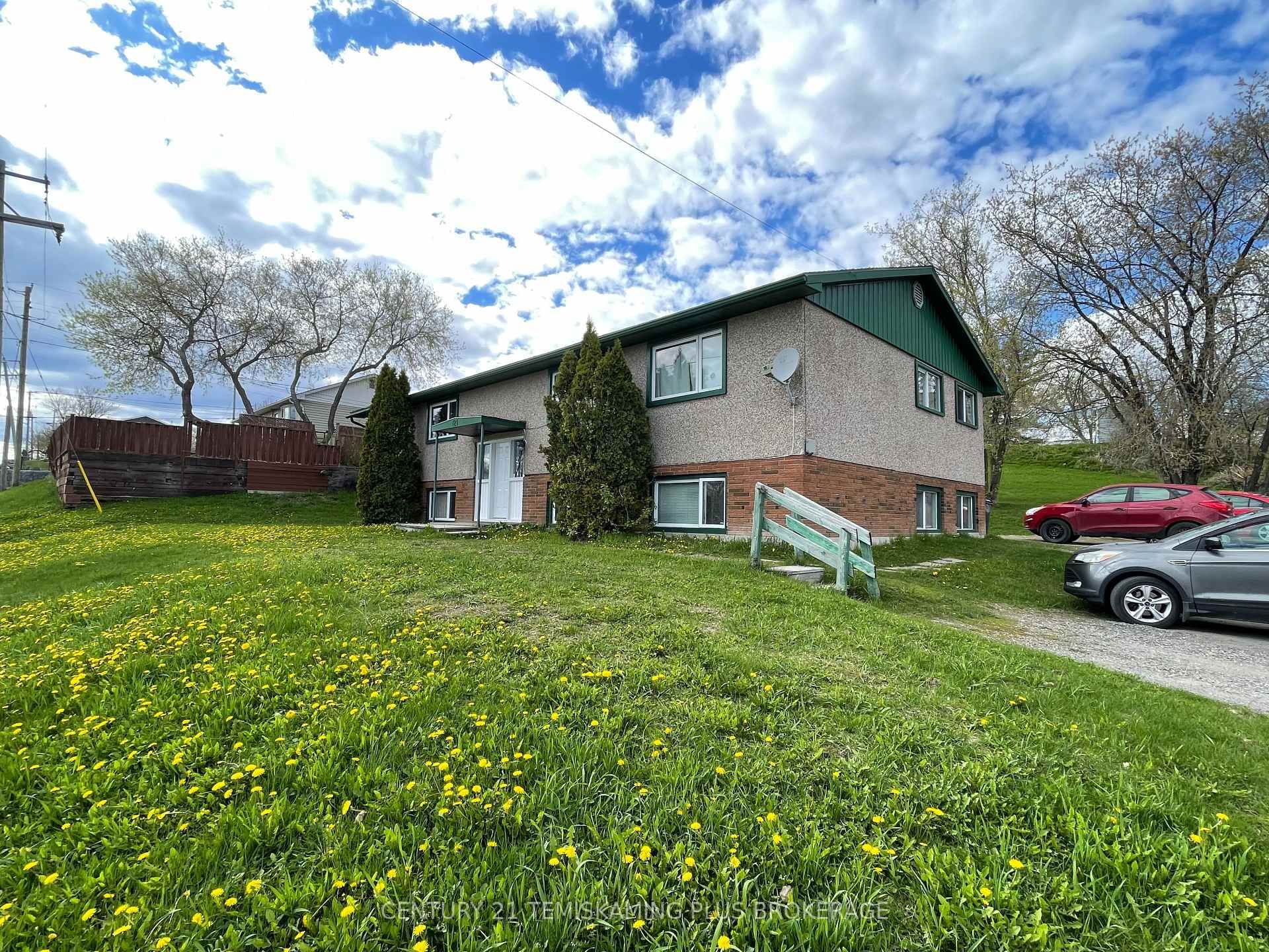 121 Elm Avenue