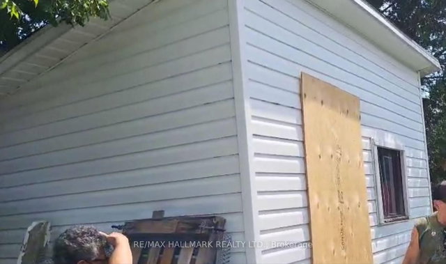 77 Upper Helen Street