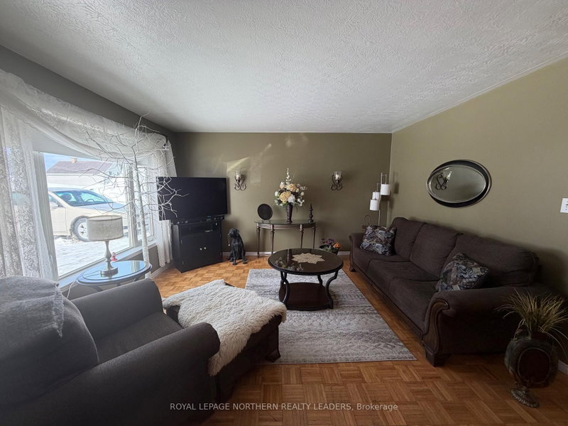 364 Eleventh Avenue